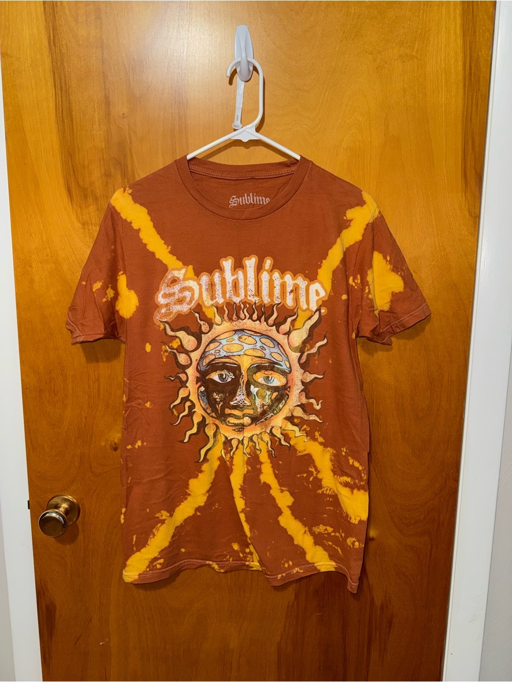 Sublime Men’s Short-Sleeve Tie-Dye Sun Graphic Tee - Rust & Yellow
